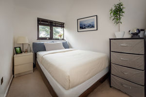 Bedroom- click for photo gallery